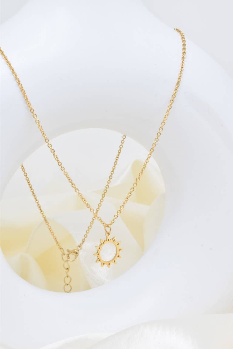 Solaura | Necklace