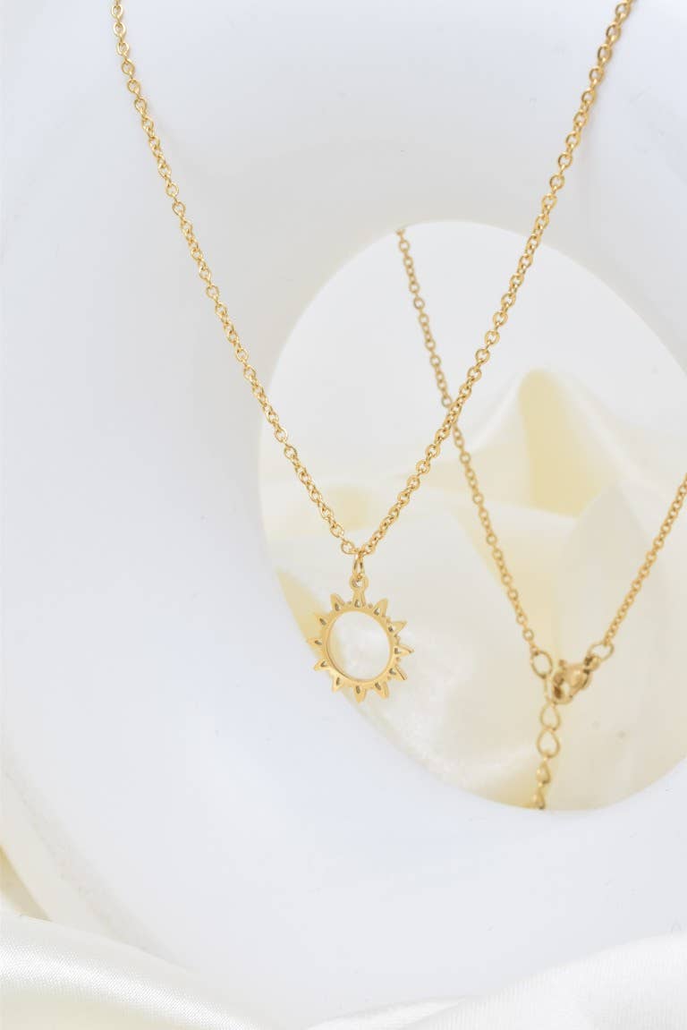 Solaura | Necklace